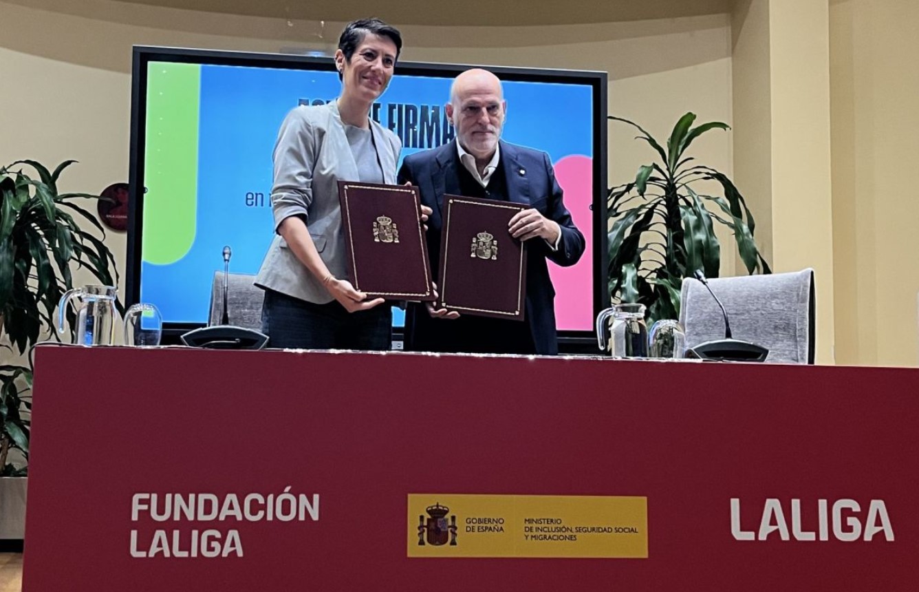 Elma Saiz y LALIGA acuerdan luchar contra el racismo y discursos de odio