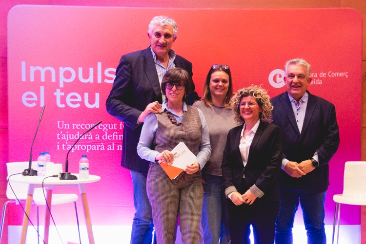 La Cámara de Comercio de Lleida y Fernando Romay reivindican el papel de los mayores de 45 años: ‘Seguís siendo válidos y necesarios’