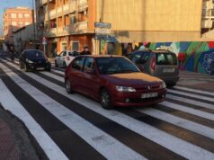 Una casa arde en Algemesí de madrugada y deja un herido: así fue la noche de caos
