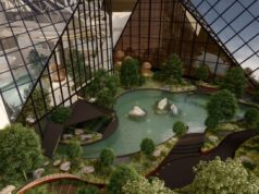 Caldea instala una grúa única en el sur de Europa para renovar su torre