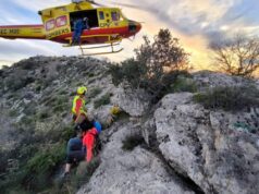 Duro rescate en el Portet de Xàtiva tras la caída de un senderista
