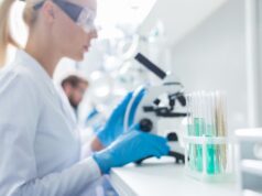 Novartis destaca eficacia y seguridad sostenidas de Kesimpta en EM recurrente