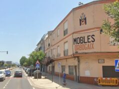 Arrojan a una mujer al vacío tras amenazarla con una catana en l’Alcúdia