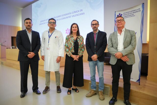 El_Hospital_La_Fe_de_Valencia_Acoge_a_400_Expertos_en_Urgencias_para_Presentar_un_Manual_Innovador_de_Ecografia_Clinica.jpg