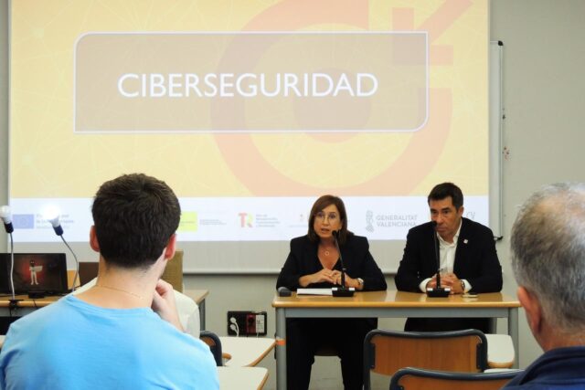 La_Generalitat_impulsa_la_formacion_en_ciberseguridad_para_estudiantes_universitarios.jpg