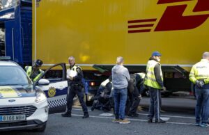 Una joven muere arrollada por un conductor drogado en este cruce de Valencia