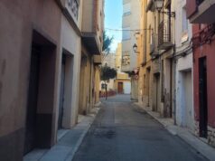 El centro de Alzira ha estado semanas con aguas fecales en la calle