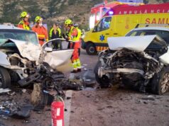 Muere una mujer en un choque frontal entre dos coches en Cullera