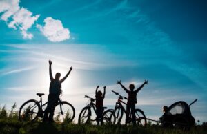 5 revisiones esenciales para cuidar tu bicicleta en casa: confía en los expertos de BigBikes Carlet