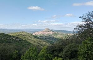 La modificación del sendero GR7 en Morella mejora la seguridad de los senderistas