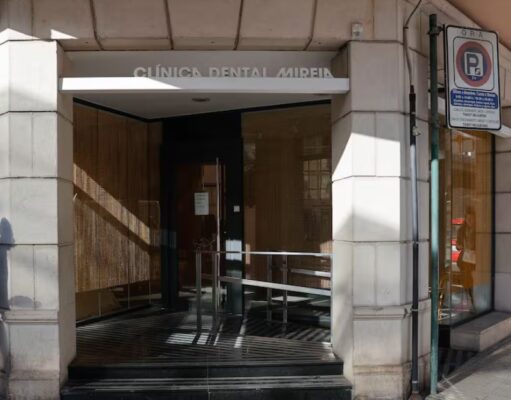 La menor ingresada tras ir al dentista en Alzira ya está en casa