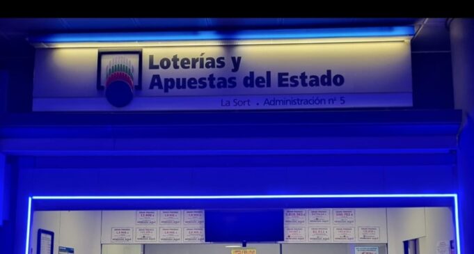 Alzira toca la gloria: el tercer premio de la Lotería llega a la ciudad