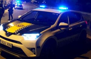 Dos detenidos en Alzira tras ser pillados forzando coches