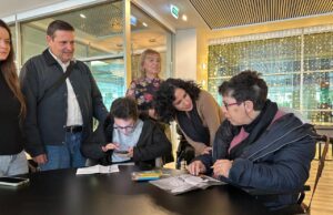 Elena Albalat promueve la inclusión de personas con discapacidad mediante estancias vacacionales del IVASS