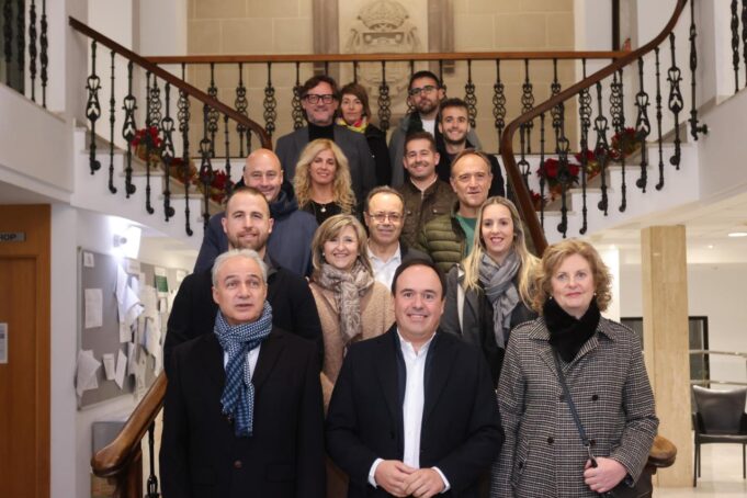 Juanfran Pérez Llorca visita el Ayuntamiento de Utiel en su primera vez como President