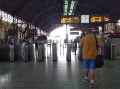 Una avería entre Alzira y Algemesí complica la línea de Cercanías C2