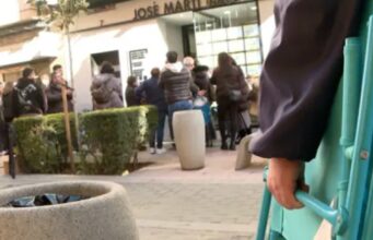 Instagram, avales y sangre azul: el humillante examen para vivir en 40 metros en Alzira