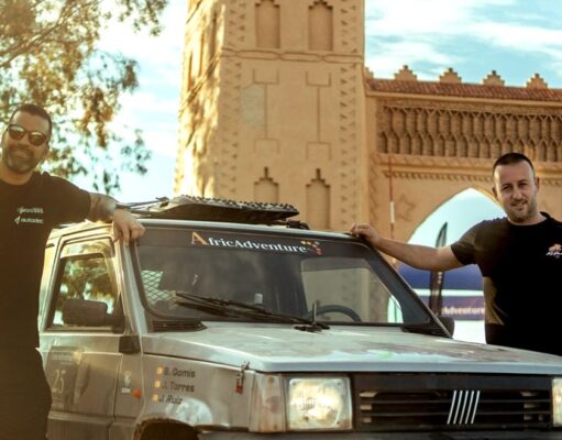 Un Fiat Panda y dos alzireños conquistan la Africadventure