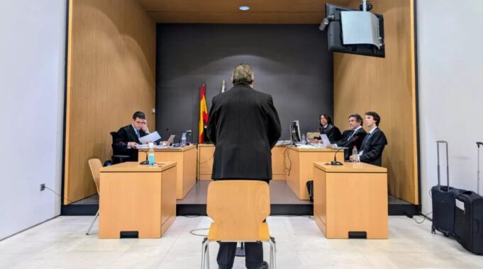 Vicente Boluda enfrenta al jefe jurídico de Puertos del Estado por una presunta extorsión económica