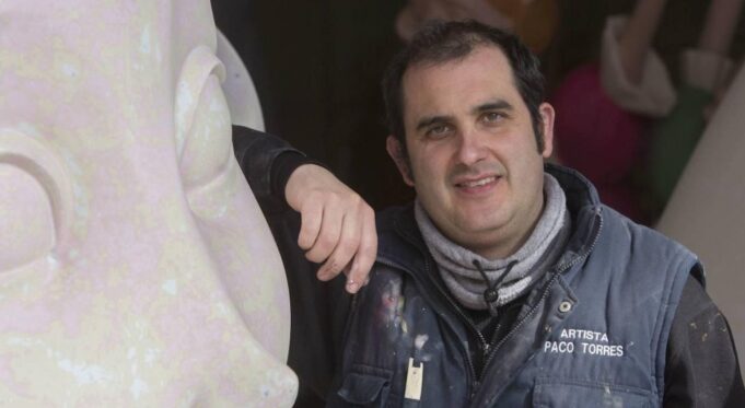 Un nombre de las fallas grandes anuncia un paréntesis