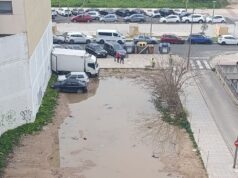 Alzira llega a Fallas con menos sitio para aparcar: “¿Dónde vamos a dejar el coche?”