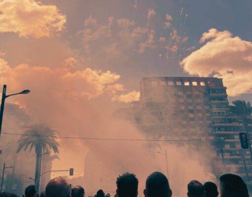 Un pirotécnico se desploma mientras montaba la mascletà en Alzira