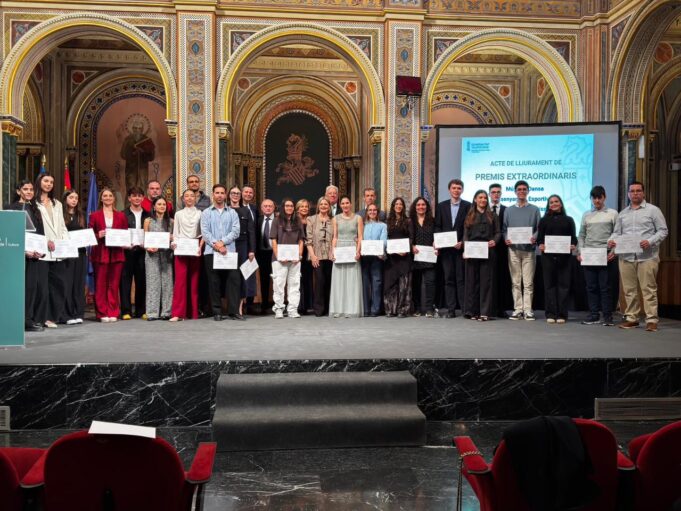 Carmen Ortí aboga por un sistema educativo que fomente talento e igualdad de oportunidades a través del arte y el deporte