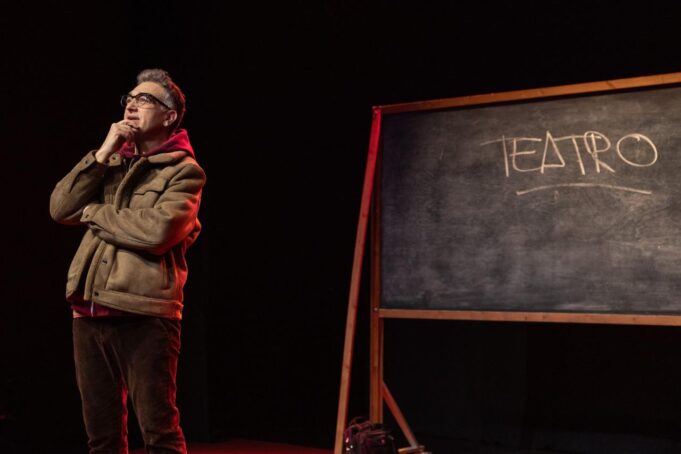 El IVC estrena ‘Mapache’ en el Teatro Rialto, una crítica a los conflictos de género en las aulas