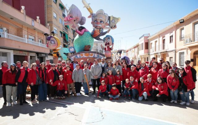 El_President_Perez_Llorca_resalta_la_identidad_y_cohesion_de_las_Fallas_en_Alcasser_y_Algemesi.jpg