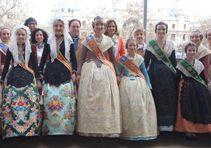 El presidente de la Generalitat, Juanfran Pérez Llorca, presente en la última ‘mascletà’ de las Fallas de València 2026