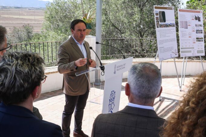 Juanfran Pérez Llorca destaca la resiliencia de los suelos agrícolas valencianos tras las riadas