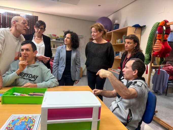 La Generalitat Invierte 4,5 Millones de Euros en Atención a la Discapacidad en la Vega Baja