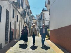 La delegada del Consell en Castellón lleva a cabo una visita institucional a Eslida para fortalecer la colaboración municipal