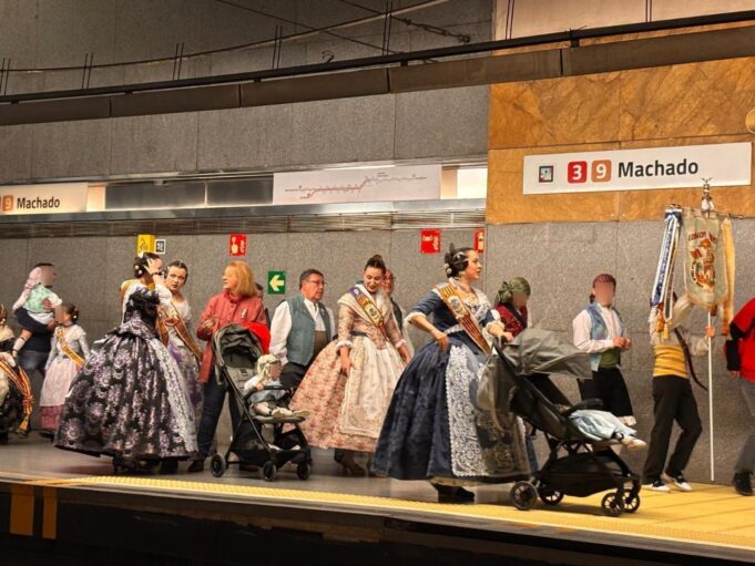 Metrovalencia optimiza la movilidad durante las Fallas, atendiendo a casi tres millones de usuarios en 168 horas ininterrumpidas de servicio