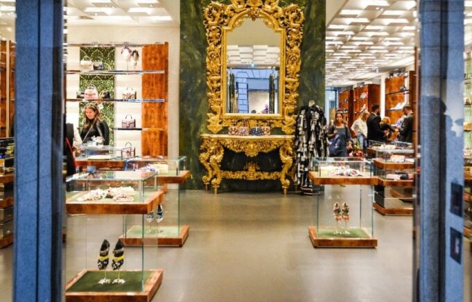 La inteligencia artificial se consolida en la logística del lujo