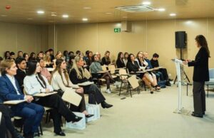 Moda sostenible e inteligencia artificial protagonizan un encuentro en Madrid