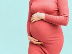 El retraso de la maternidad transforma el modelo reproductivo en España