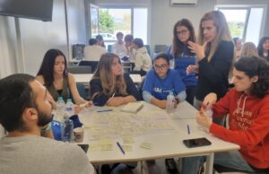 Más de 15.000 estudiantes colaboran con empresas líderes gracias al modelo UAXmakers de UAX