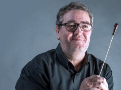 La música de Alzira despide a Àngel Crespo