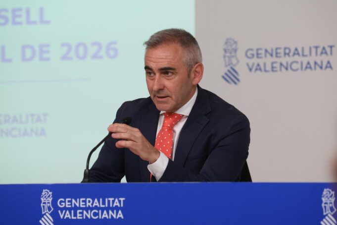 El Consell de la Comunitat Valenciana impugnará el nuevo real decreto de inmigración por su efecto en los servicios públicos