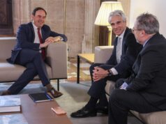 El presidente de la Generalitat se reúne con el líder de Telefónica España