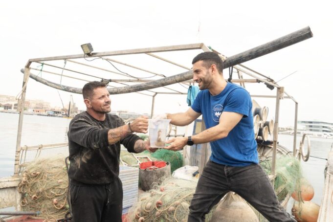 La Conselleria de Agricultura y la Fundación Oceanogràfic refuerzan la protección de los caballitos de mar con el apoyo del sector pesquero