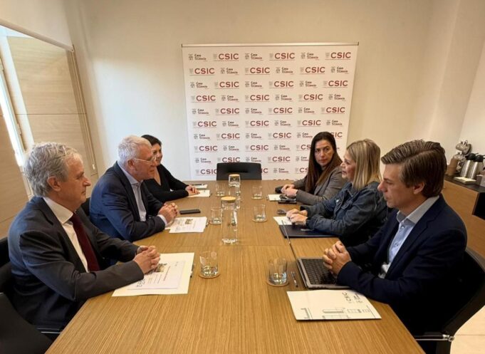 La Generalitat Valenciana y el CSIC consolidan su colaboración en pro de la ciencia y el talento