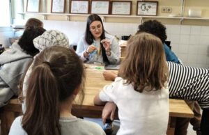 Nuevas metodologías tecnológicas sin dispositivos llegan a las aulas de Madrid