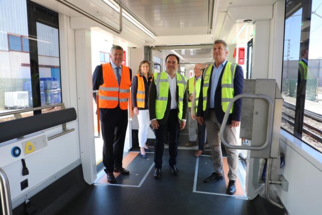 El_Consell_de_la_Generalitat_Valenciana_anuncia_la_incorporacion_de_22_nuevos_tranvias_para_mejorar_el_transporte_publico_en_Valencia_y_Alicante.jpg
