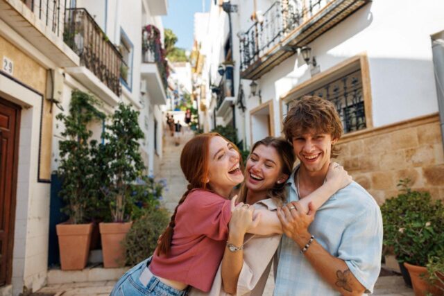 El_Ivacei_Innovacion_impulsa_una_nueva_metodologia_para_personalizar_la_experiencia_turistica_mediante_el_analisis_emocional_del_visitante.jpg