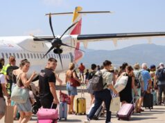 El aeropuerto de Castellón impulsa un estudio para declarar la ruta a Madrid como Servicio Público