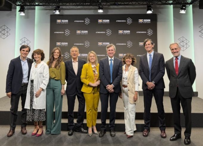 Dermatólogos llegarán a televisión gracias al acuerdo entre ISDIN y Atresmedia