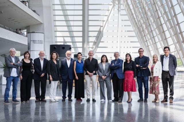 Reunion_del_Comite_de_Expertos_en_el_Museu_de_les_Ciencies_de_la_Ciutat_de_les_Arts_i_les_Ciencies.jpg