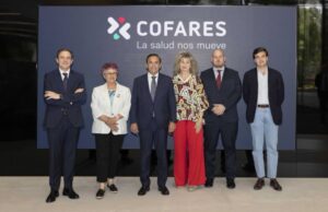 Cofares muestra a diputados su sistema de gestión y distribución de medicamentos
